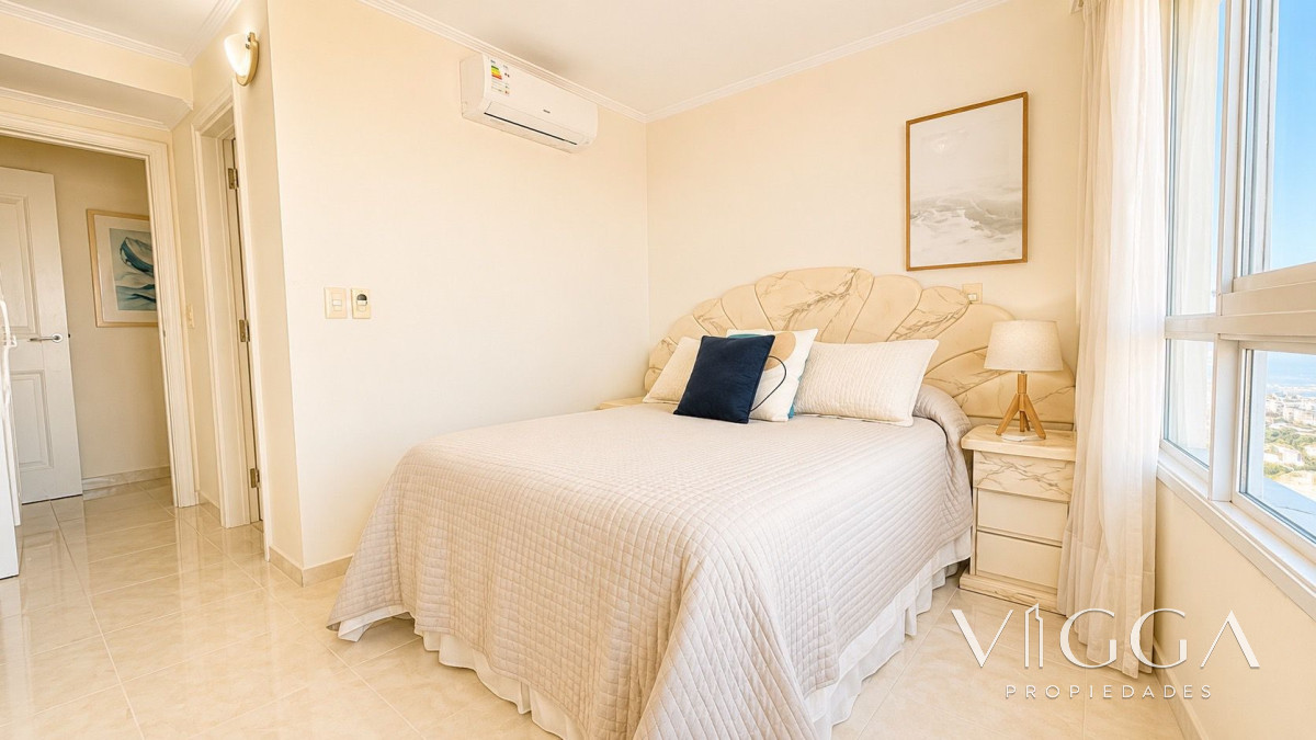 Apartamento ID.395 - Millenium Tower Venta 3 suites y dependencia