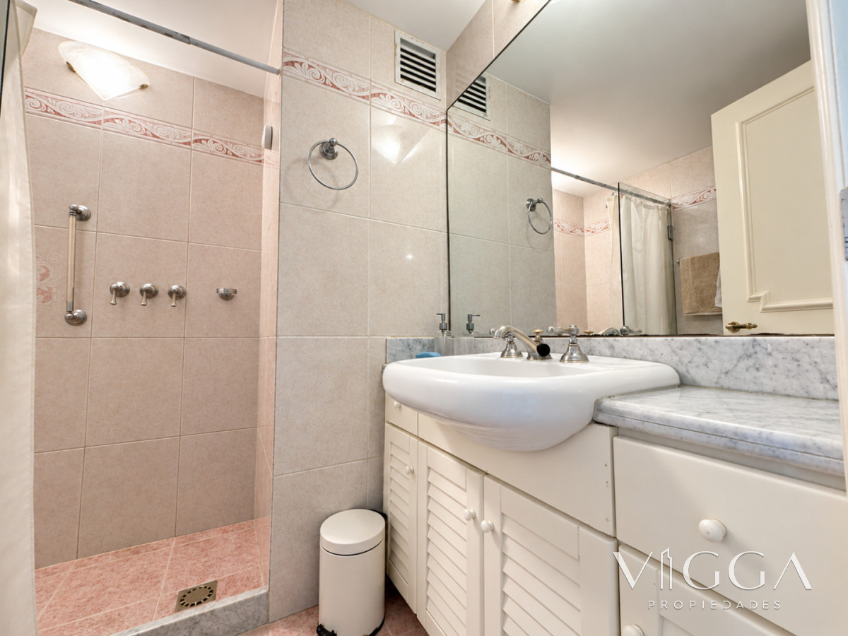 Apartamento ID.160 - Apartamento Venta 3 suites y dependencia Beverly Tower