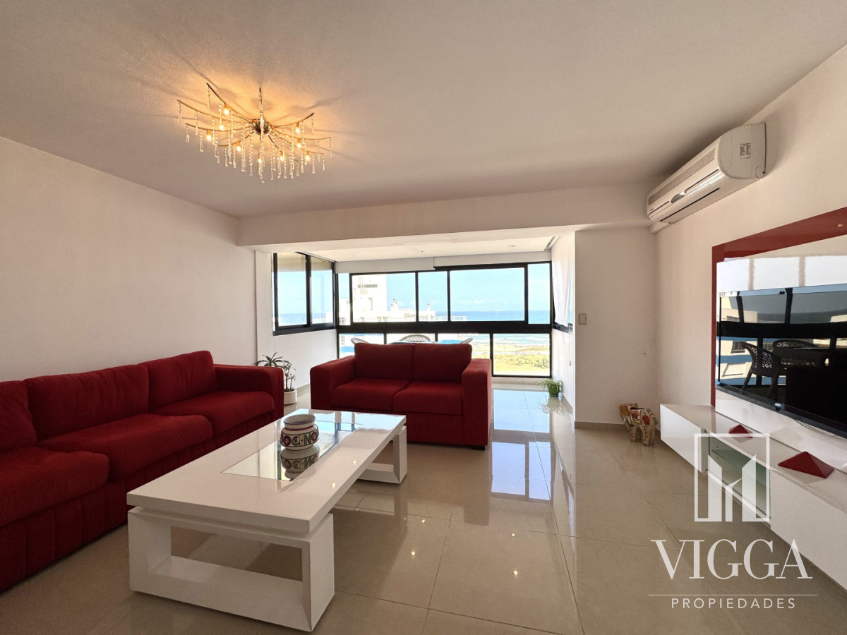 Apartamento ID.28 - Departamento Venta Parquemar Center 4 dormitorios