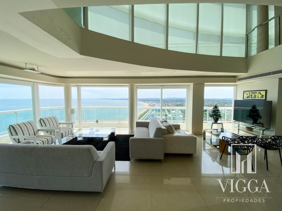 Apartamento ID.13 - Penthouse Aquarela 3 suites y dependencia Punta del Este