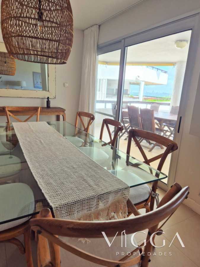 Apartamento ID.87 - Apartamento en venta 4 dormitorios Punta del Este
