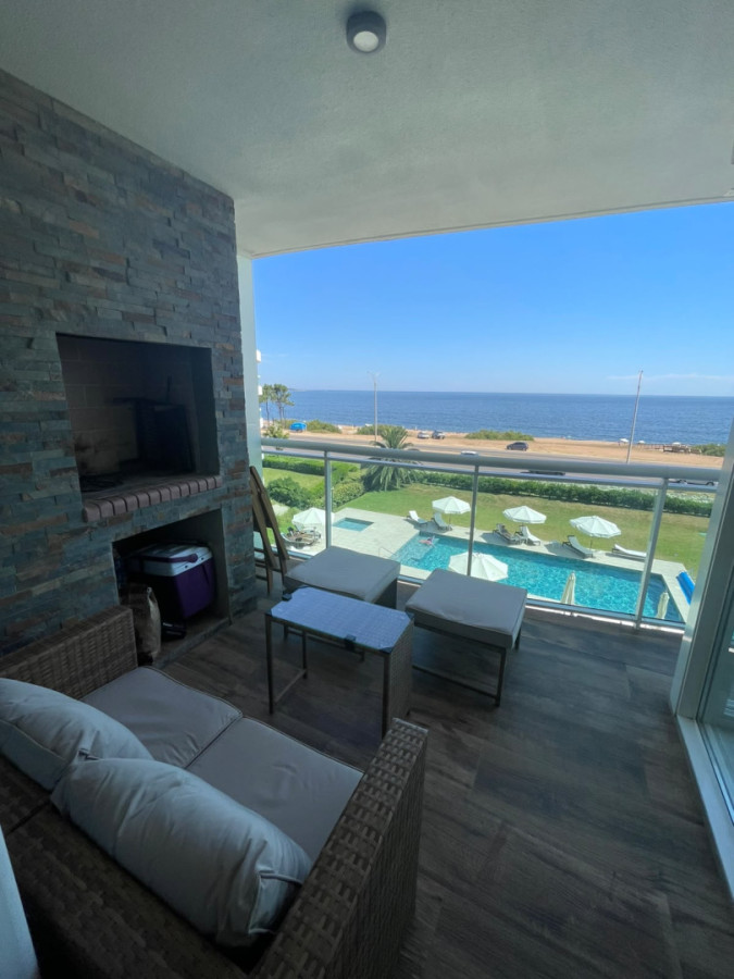 Apartamento en venta tres dormitorios Punta del Este, Pinares
