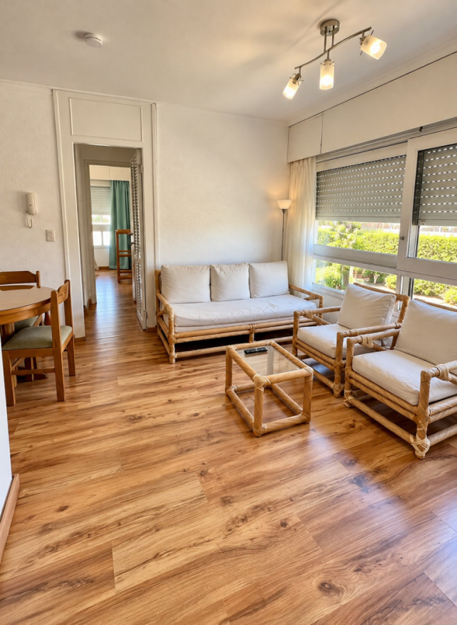 Venta apartamento dos dormitorios Punta del Este