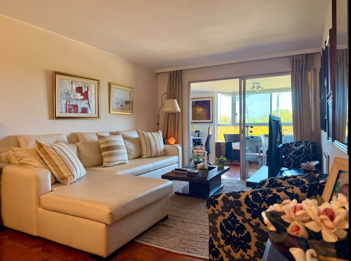 Apartamento en Venta Primera linea Playa Mansa
