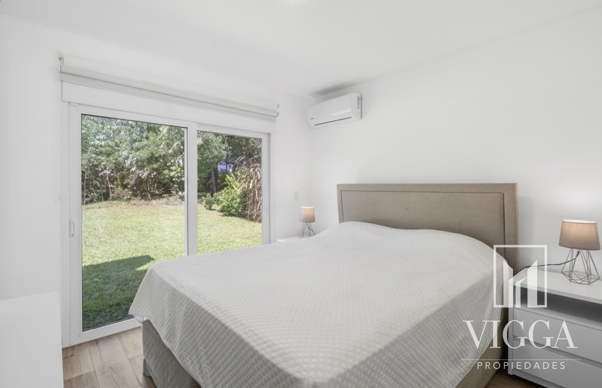 Casa ID.120/ - Casa en Venta tres dormitorios Solanas