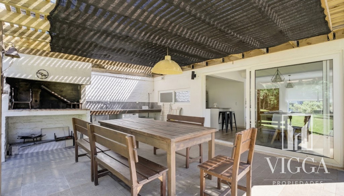 Casa ID.120/ - Casa en Venta tres dormitorios Solanas
