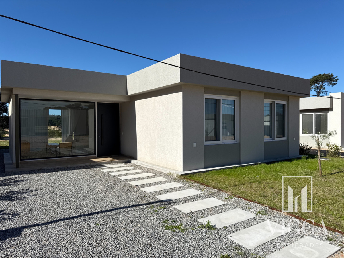 Casa ID.157 - Casa en venta dos dormitorios Club del Lago