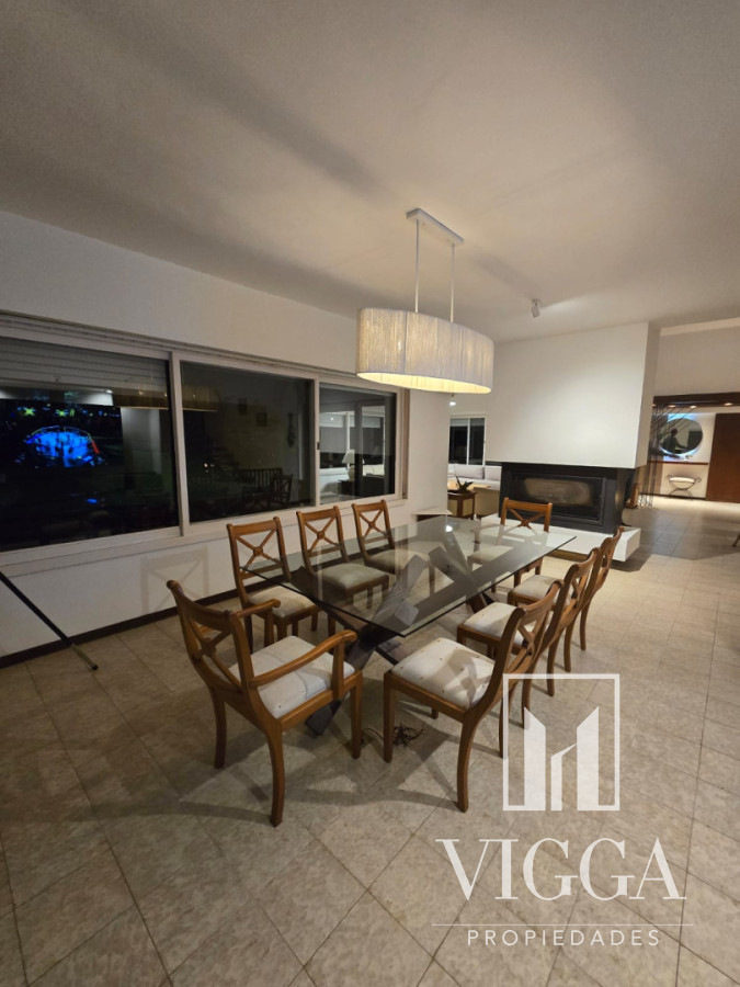 Casa ID.62/ - Casa en venta con 4 suites San Rafael 