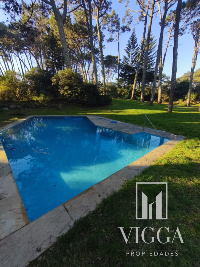 Casa ID.62/ - Casa en venta con 4 suites San Rafael 