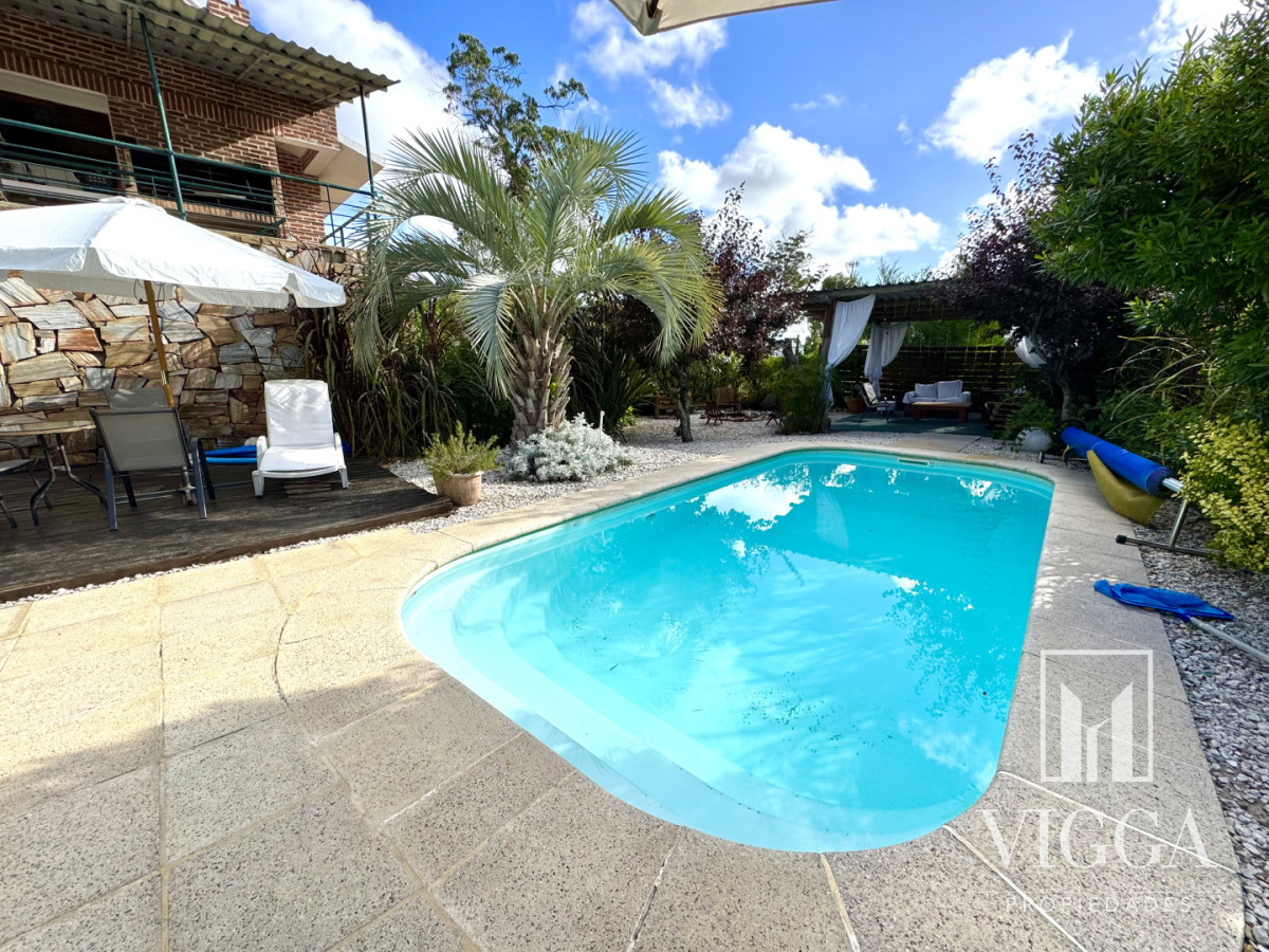 Casa ID.88 - Casa Alquiler 4 dormitorios temporal Marly Punta del Este