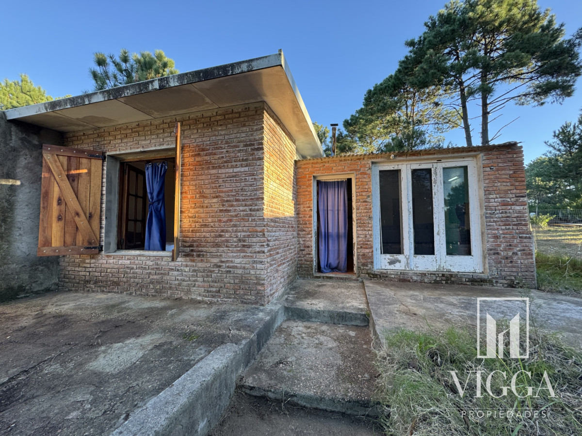 Casa ID.45 - Venta Casa Jaureguiberry 3 dormitorios excelente estado