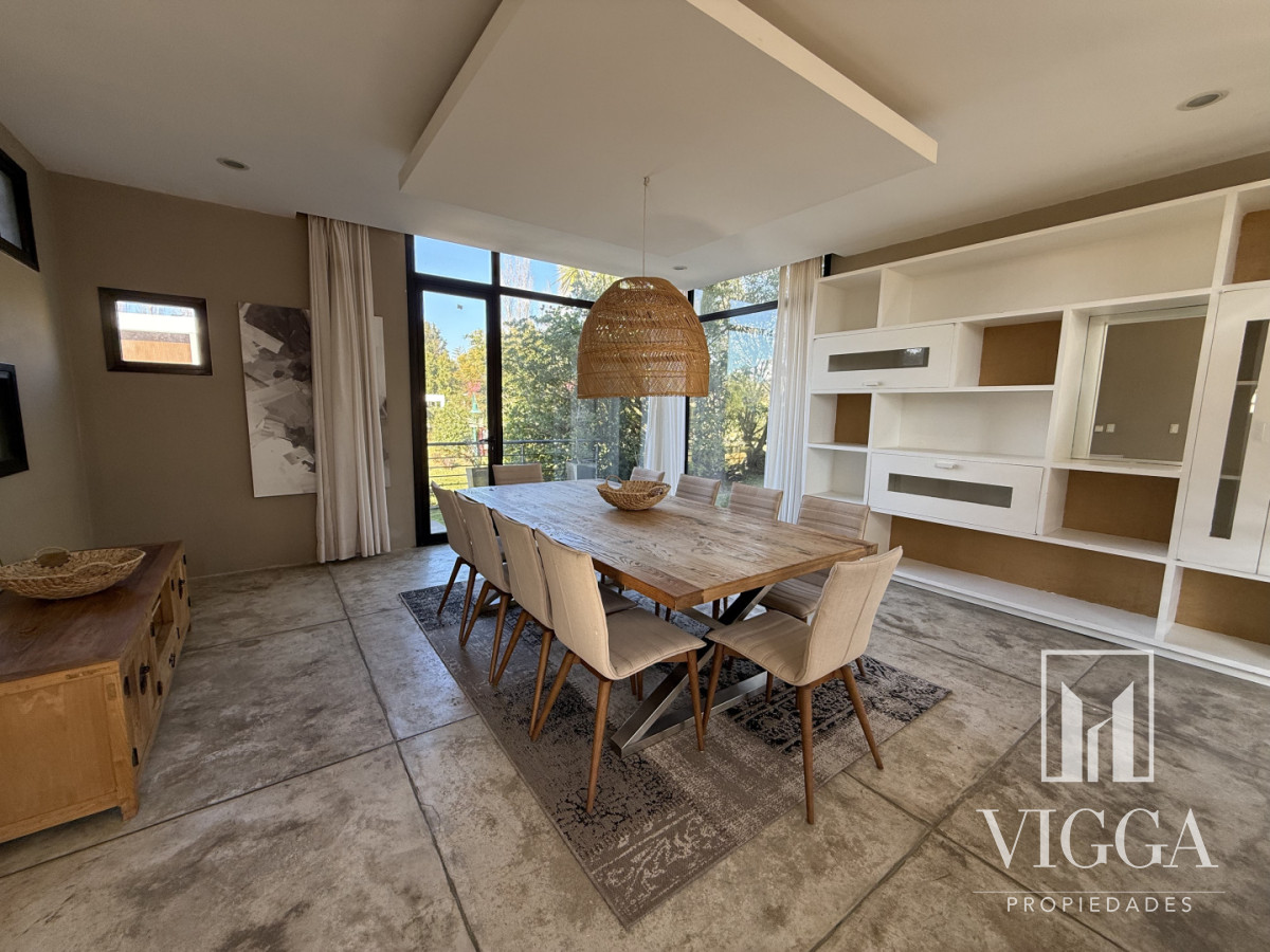 Casa ID.49 - Venta casa 4 suites Barrio privada La Arbolada