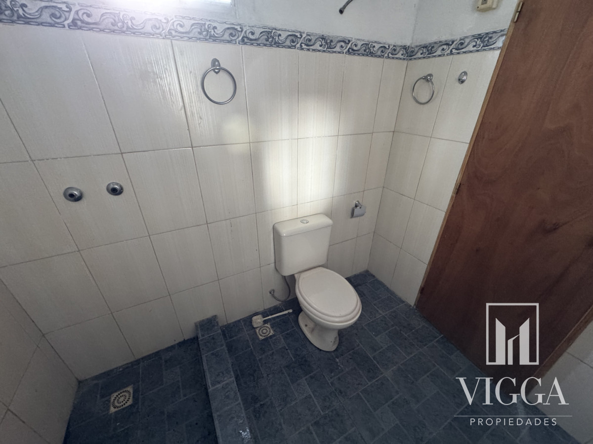 Casa ID.45 - Venta Casa Jaureguiberry 3 dormitorios excelente estado