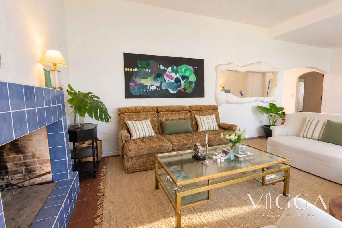 Casa ID.214 - Casa La Barra Alquiler temporal 5 dormitorios Punta del Este