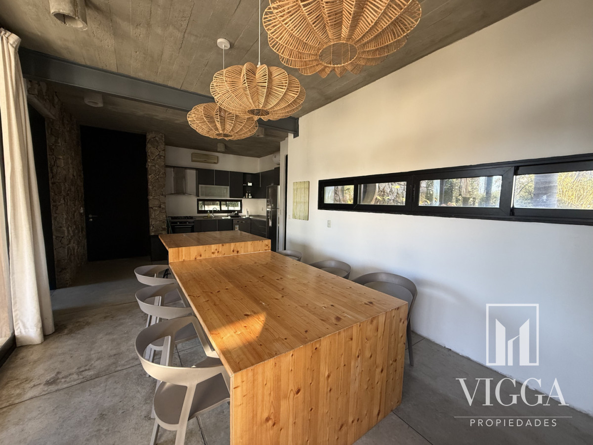 Casa ID.49 - Venta casa 4 suites Barrio privada La Arbolada