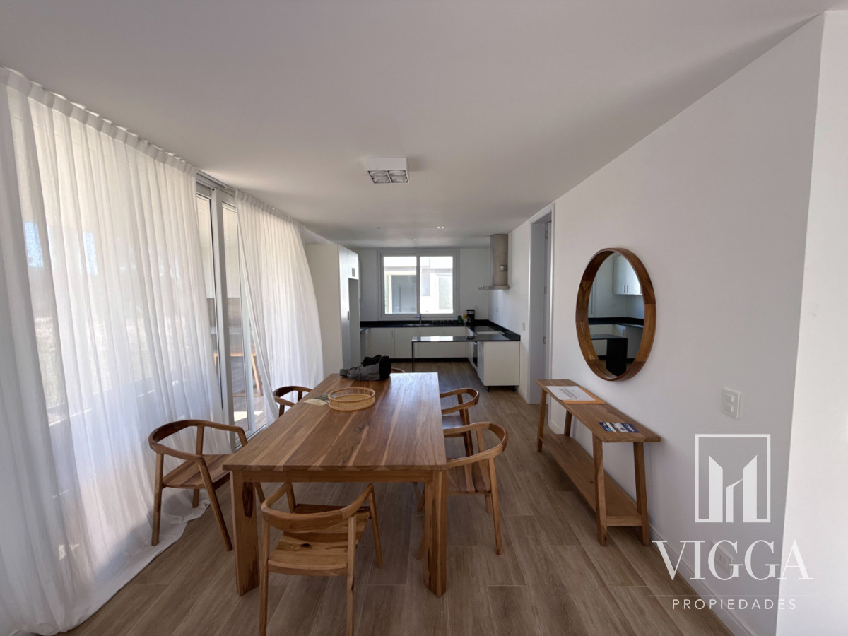 Casa ID.156 - Casa en Venta de dos dormitorios Club del Lago