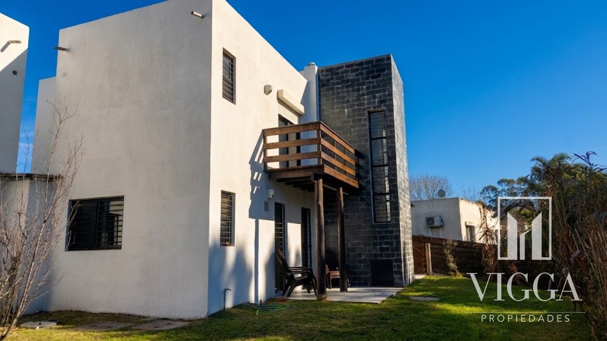 Casa ID.145 - Casa en Venta 3 dormitorios Altos del Pinar 