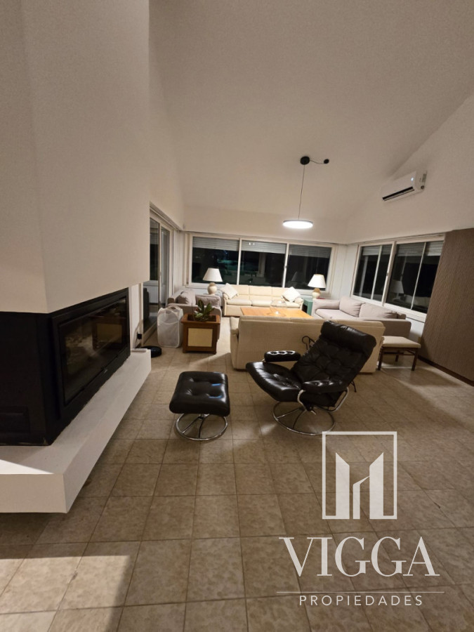 Casa ID.62/ - Casa en venta con 4 suites San Rafael 