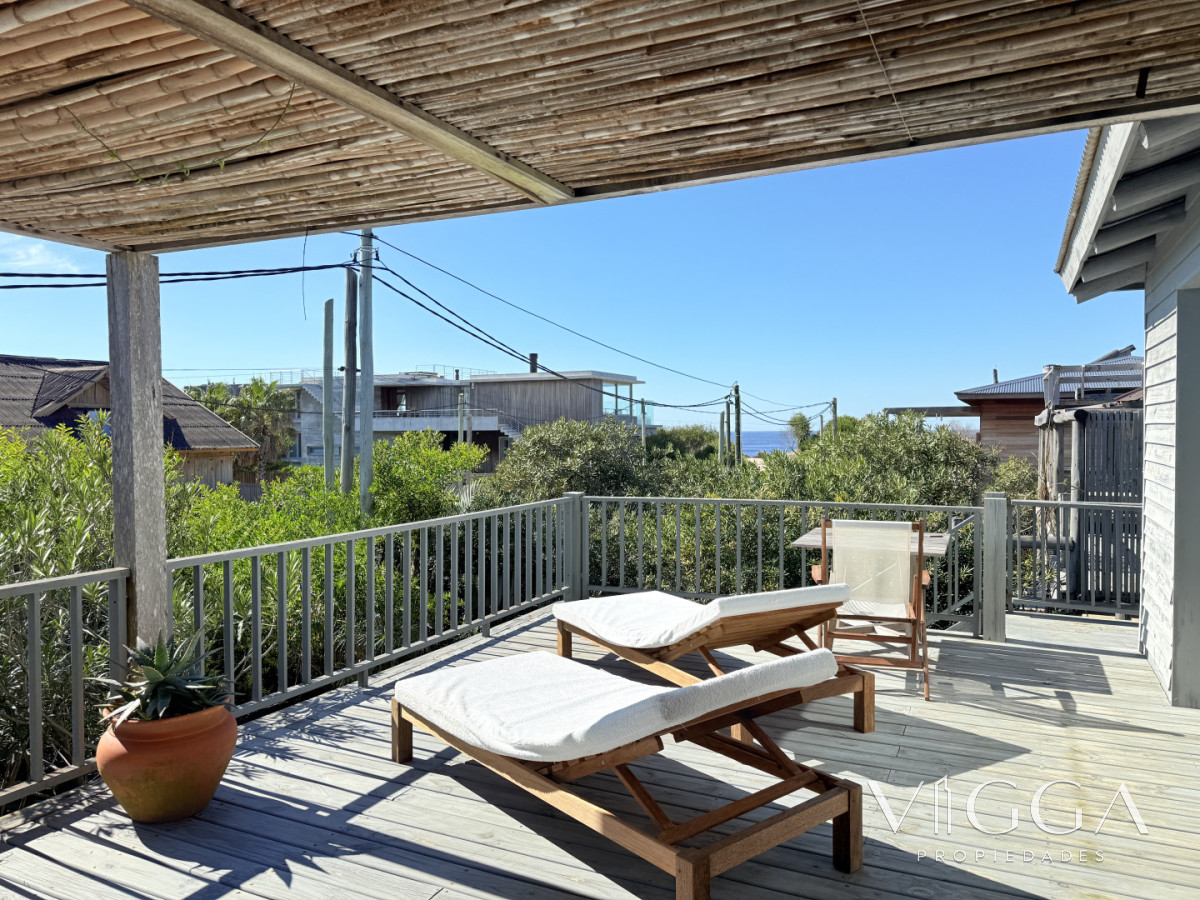 Casa ID.323 - Alquiler Casa 4 suites y dependencia Jose Ignacio Village