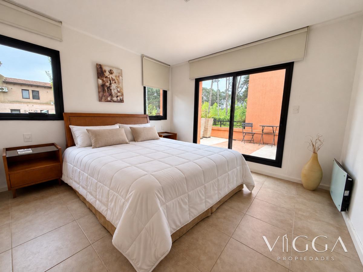 Casa ID.50 - Casa en Venta de Dos dormitorios en Pinares Punta del Este