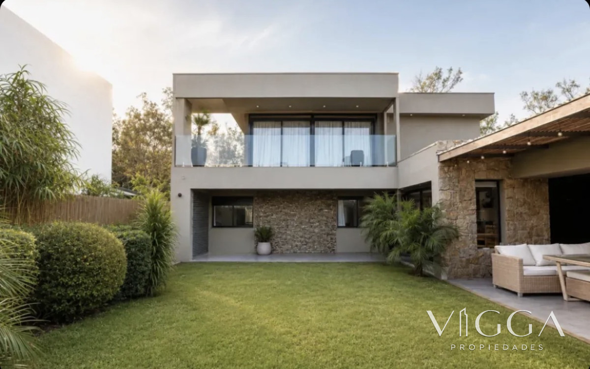 Casa ID.411 - Casa en Venta Barrio Privado La Asunción 5 dormitorios Canelones