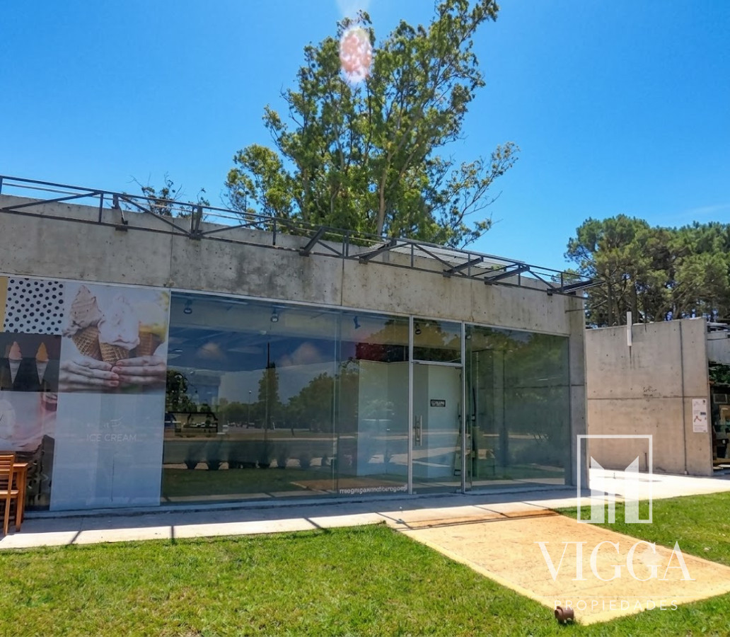 Local Comercial ID.59/ - Venta Locales Comerciales en Solanas 