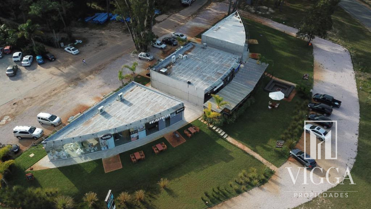 Local Comercial ID.59/ - Venta Locales Comerciales en Solanas 