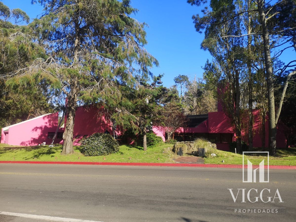 Local Comercial ID.57/ - Local comercial en Venta Pedragosa Sierra