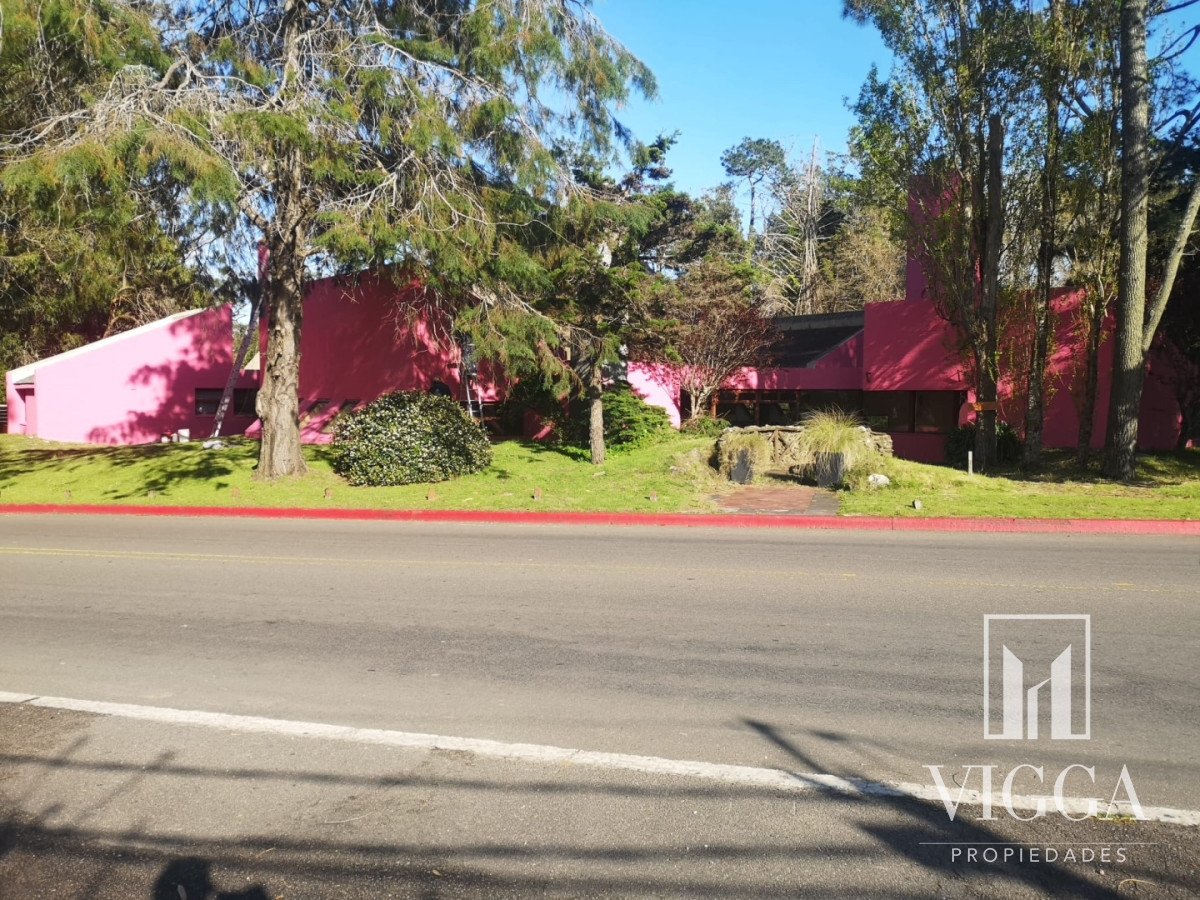 Local Comercial ID.57/ - Local comercial en Venta Pedragosa Sierra