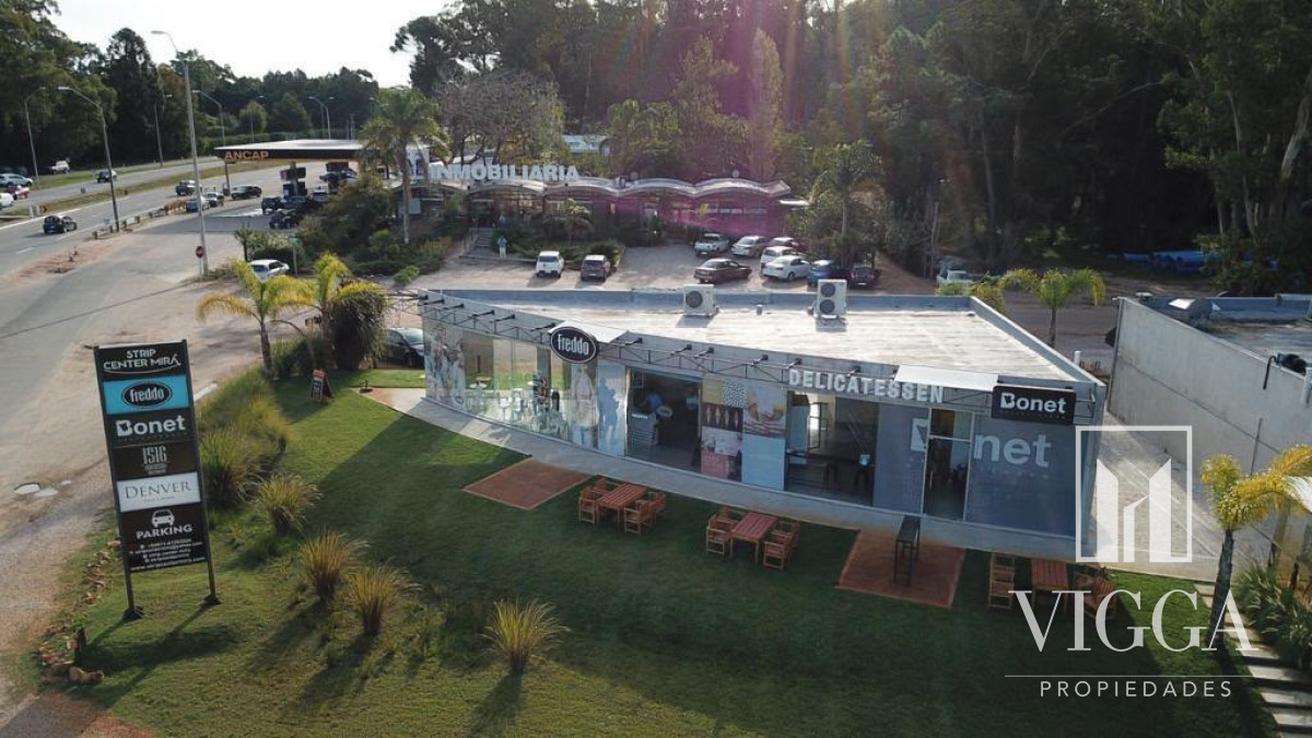 Local Comercial ID.59/ - Venta Locales Comerciales en Solanas 