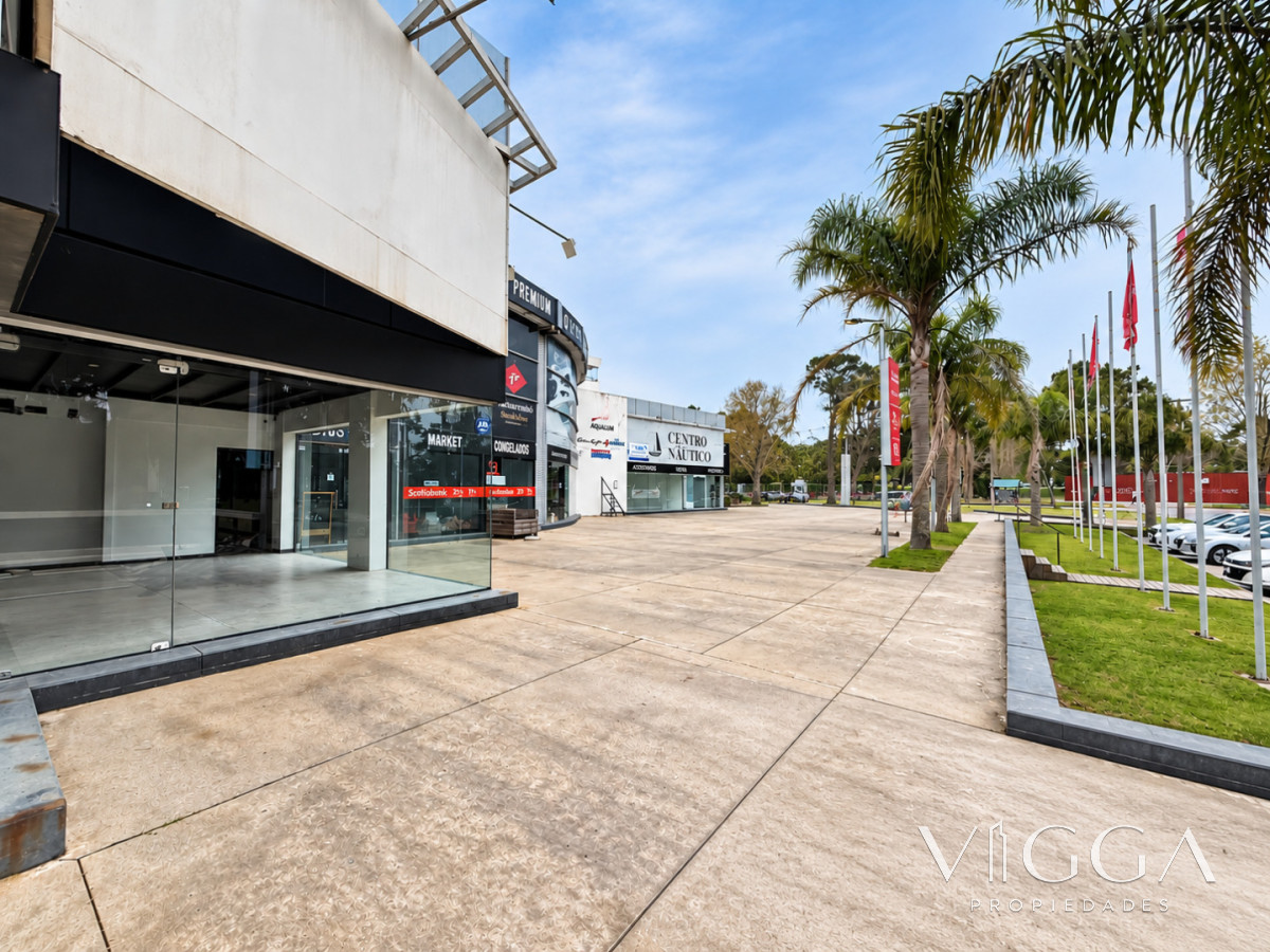 Local Comercial ID.220 - Local Sobre Roosevelt Alquiler anual