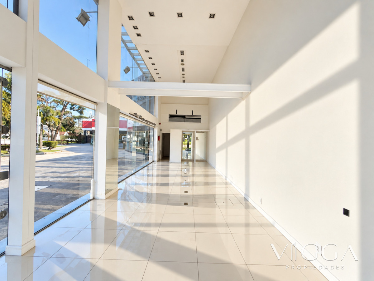 Local Comercial ID.198 - Local comercial en Alquiler anual Punta del Este