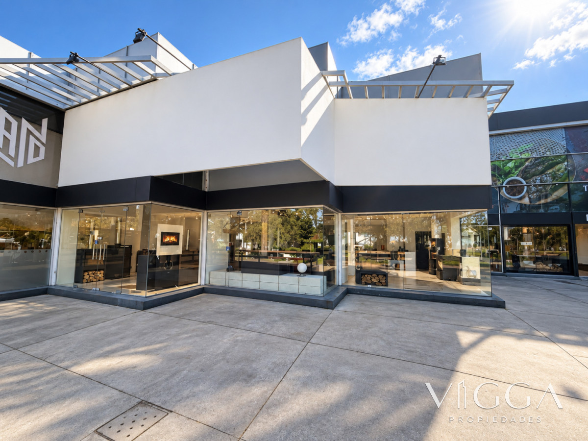 Local Comercial ID.220 - Local Sobre Roosevelt Alquiler anual