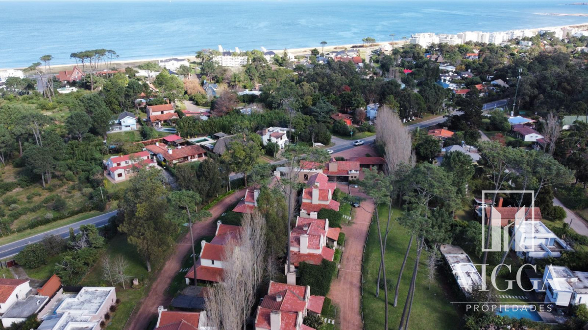 Terreno ID.147 - Terreno Venta Barrio Privado Parque Pinares 200 mts del mar