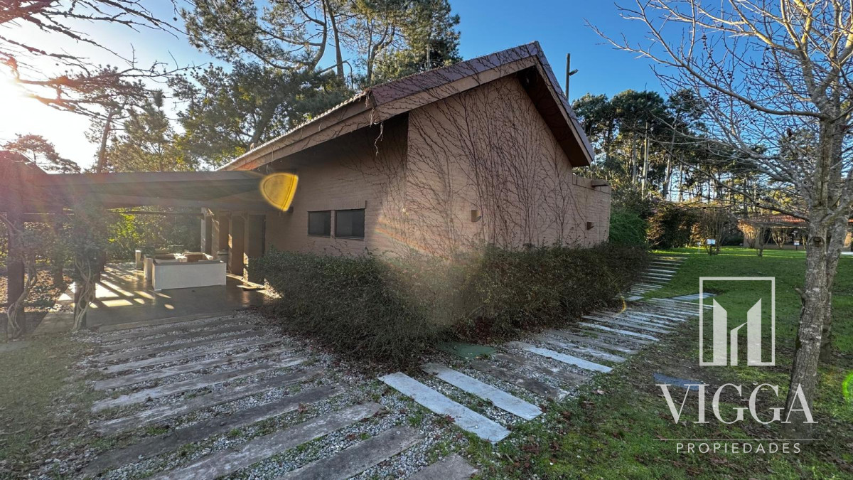 Terreno ID.151 - Venta Terreno Barrio Privado Parque Pinares 200 mts del Mar