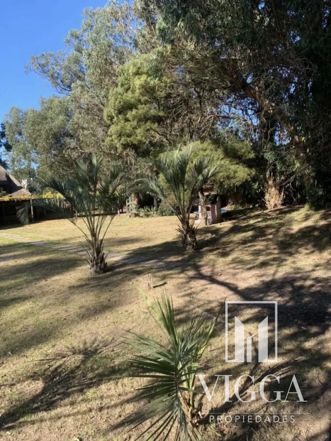 Terreno ID.112 - Terreno en venta Pinares