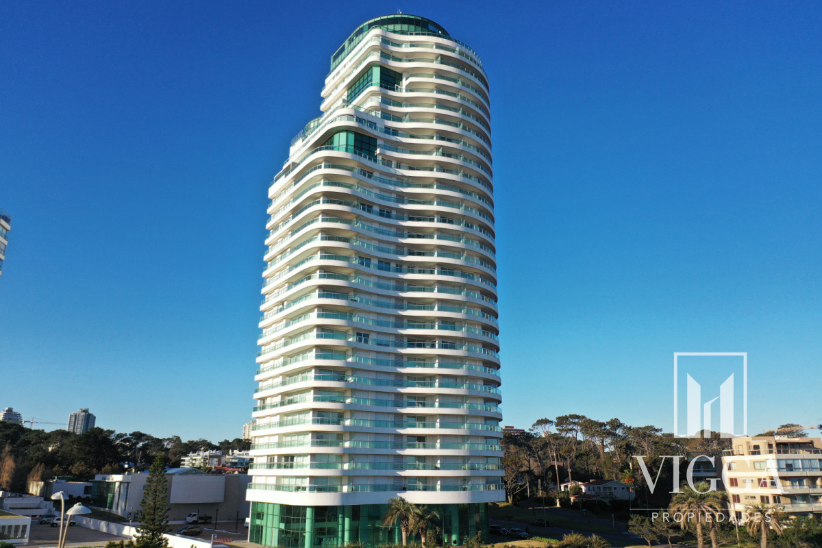 Apartamento ID.13 - Penthouse Aquarela 3 suites y dependencia Punta del Este