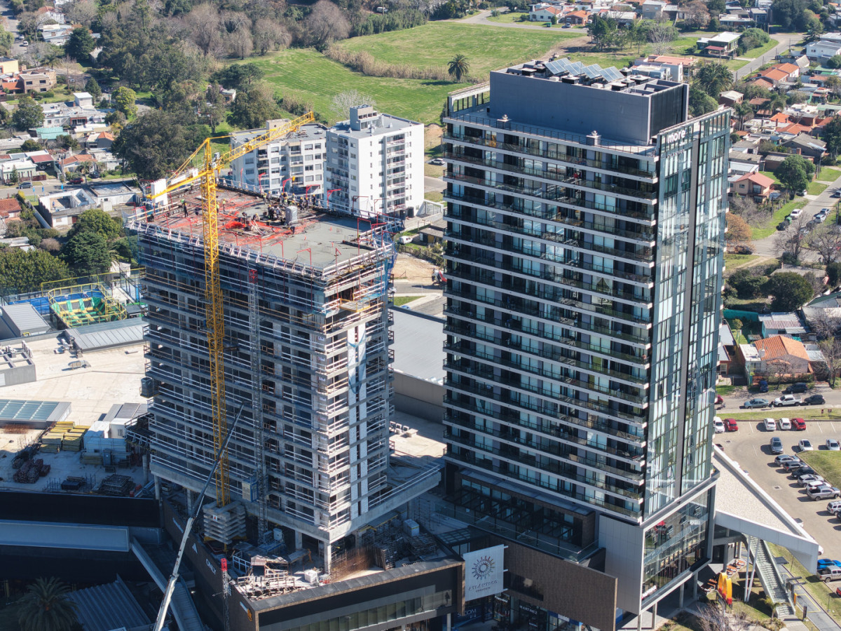 Apartamento en venta dos dormitorios La Loma