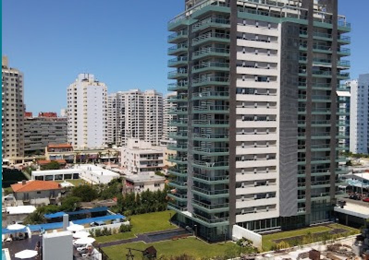 Apartamento en venta dos dormitorios Punta del Este