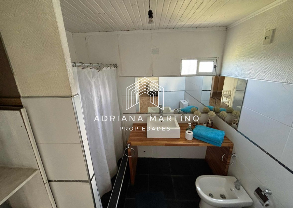 CASA EN VENTA 5 DORM SAUCE DE PORTEZUELO - GoPunta - Portal Inmobiliario de Punta del Este - Maldonado