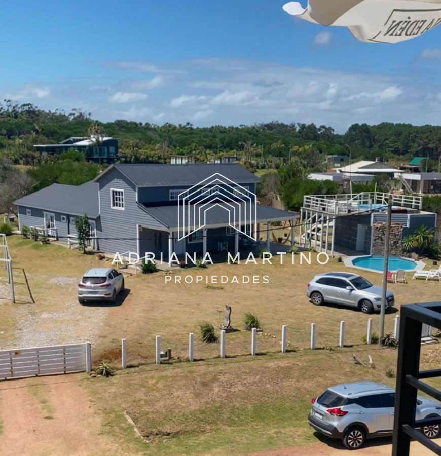 CASA EN VENTA 5 DORM SAUCE DE PORTEZUELO - GoPunta - Portal Inmobiliario de Punta del Este - Maldonado