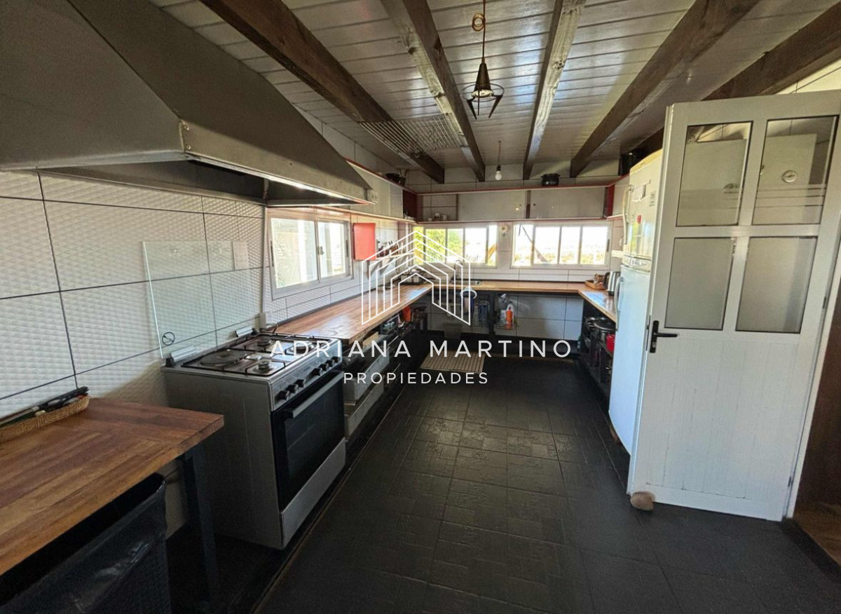 Casa ID.71523 - CASA EN VENTA 5 DORM SAUCE DE PORTEZUELO