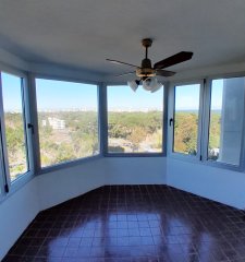 Apartamento de 3 dorm  en venta - Roosevelt Center - Punta del Este.