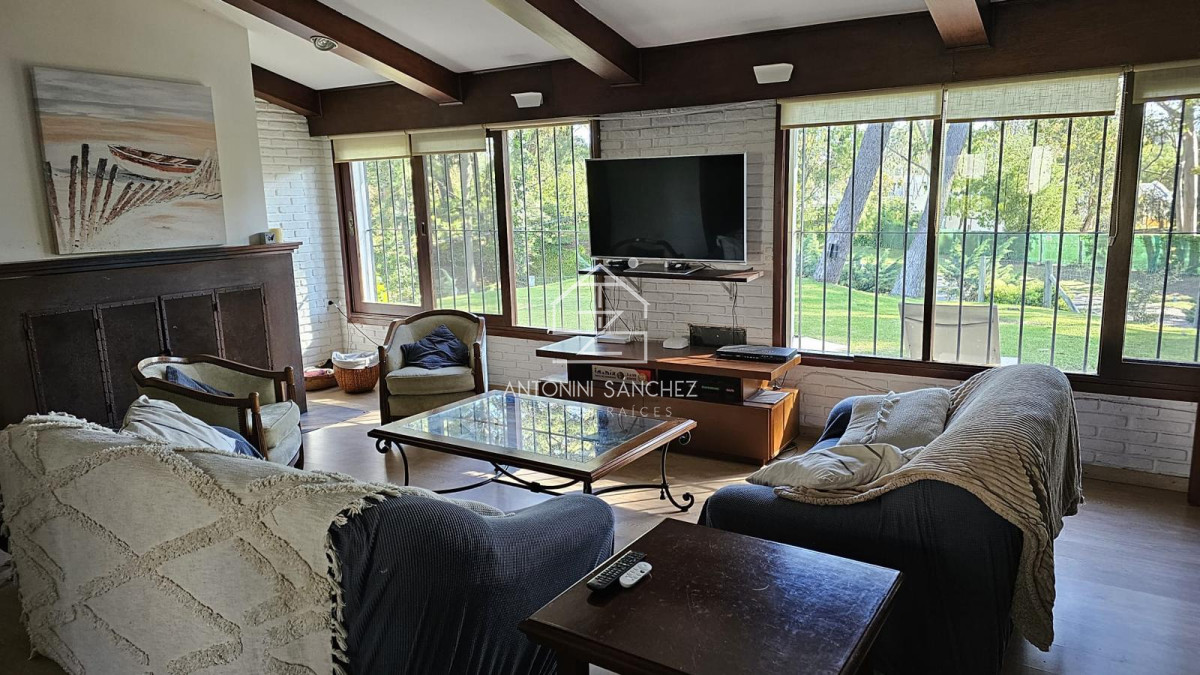 Casa ID.2836 - Venta Casa Marly Punta del Este