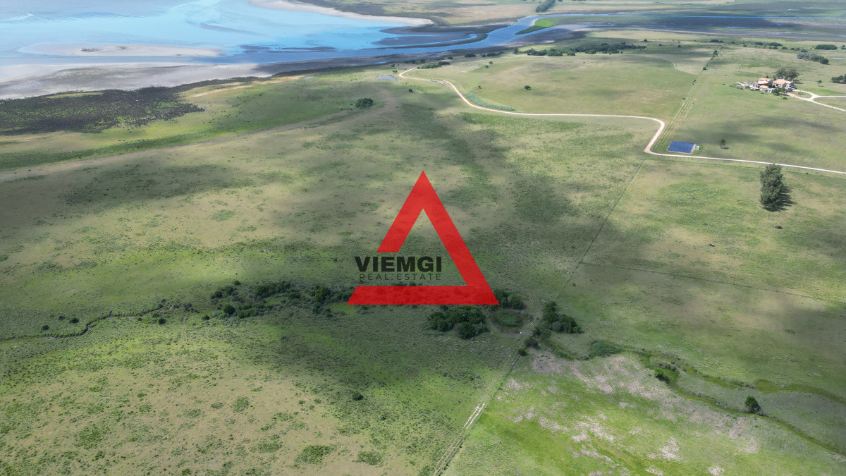 Campo Ref.14 - Espectacular campo sibre Laguna José Ignacio