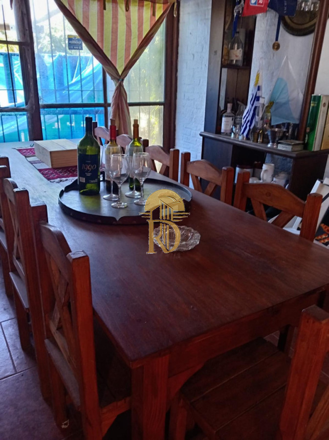 CASA EN VENTA EN PINARES -id-954-9