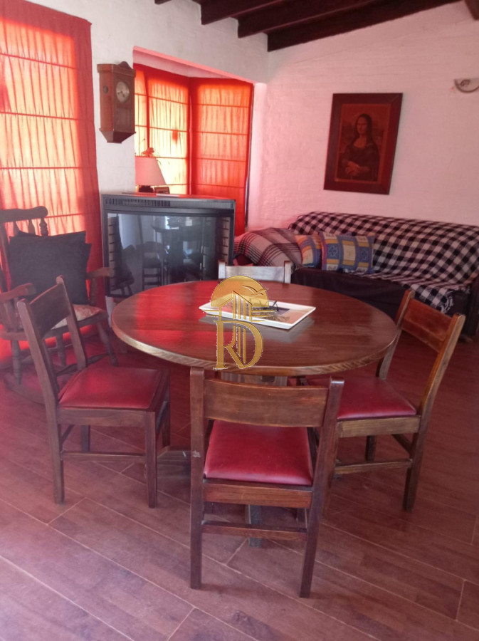 CASA EN VENTA EN PINARES -id-954-4