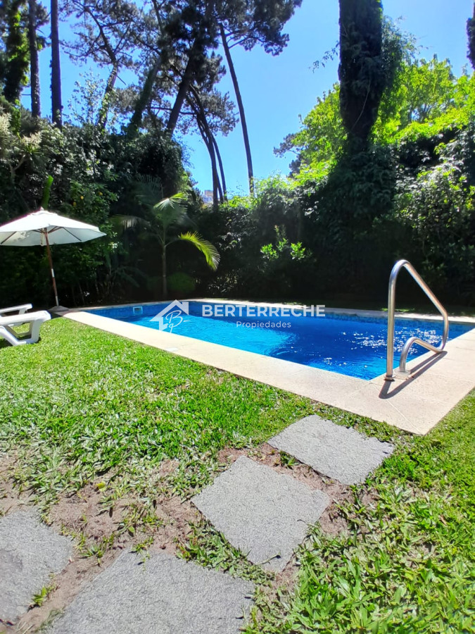 venta en barrio cantegril - punta del este - brt640c