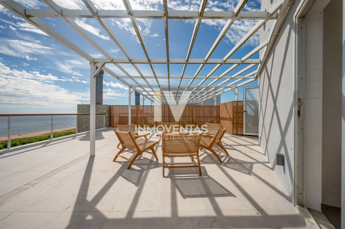 Apartamento ID.4343 - Espectacular PentHouse 4 Dormitorios, Terraza EXCLUSIVA & Todos los Servicios, Edificio ISABEL, Punta Del Este