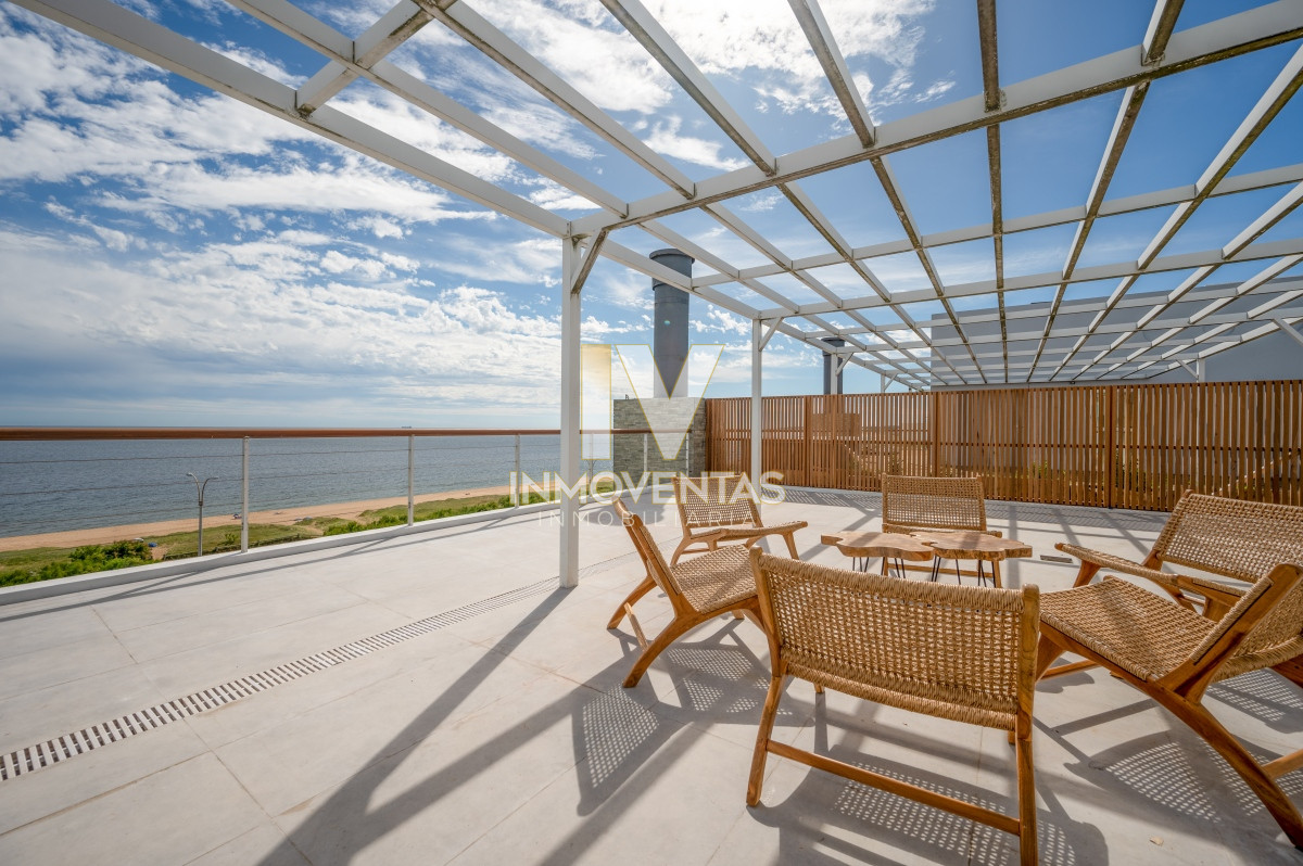 Apartamento ID.4343 - Espectacular PentHouse 4 Dormitorios, Terraza EXCLUSIVA & Todos los Servicios, Edificio ISABEL, Punta Del Este